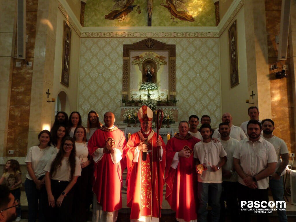 Sacramento da Crisma 29/08 Santa Rita