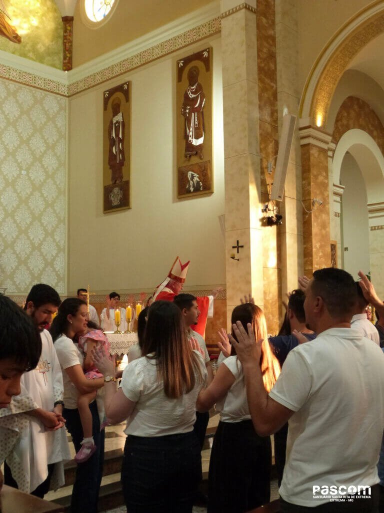Sacramento da Crisma 29/08 Santa Rita