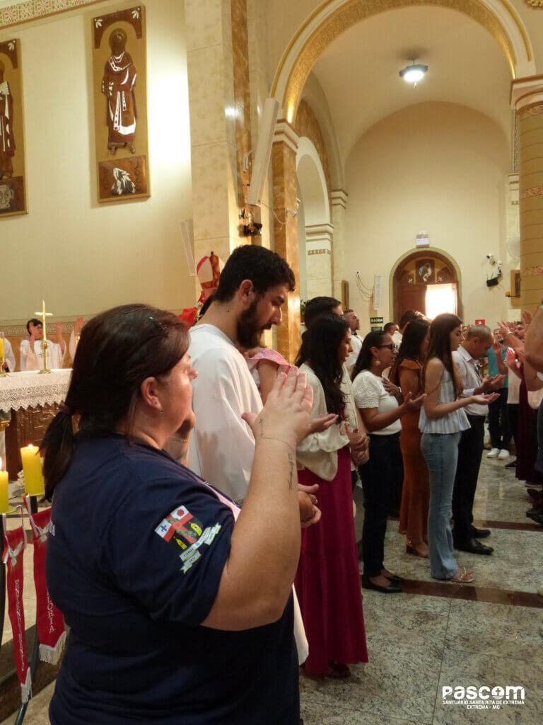 Sacramento da Crisma 29/08 Santa Rita