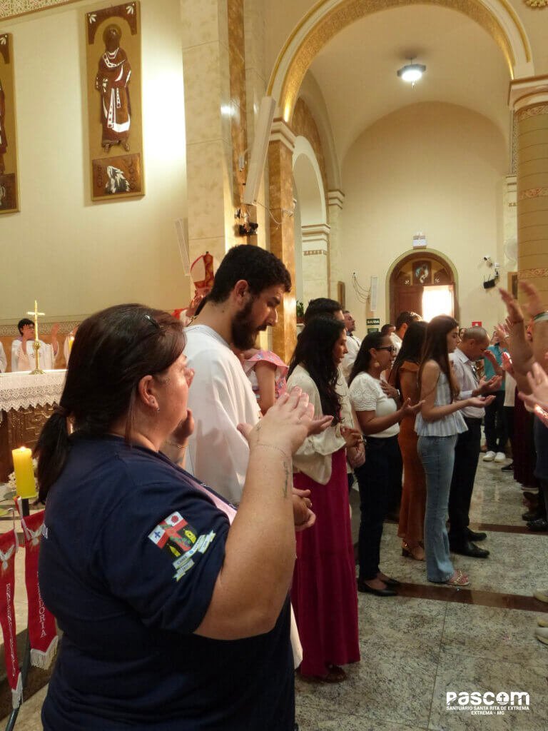 Sacramento da Crisma 29/08 Santa Rita