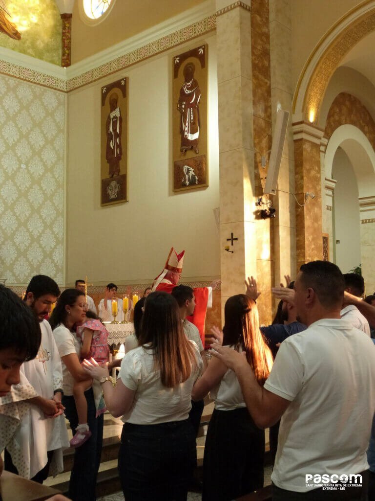 Sacramento da Crisma 29/08 Santa Rita