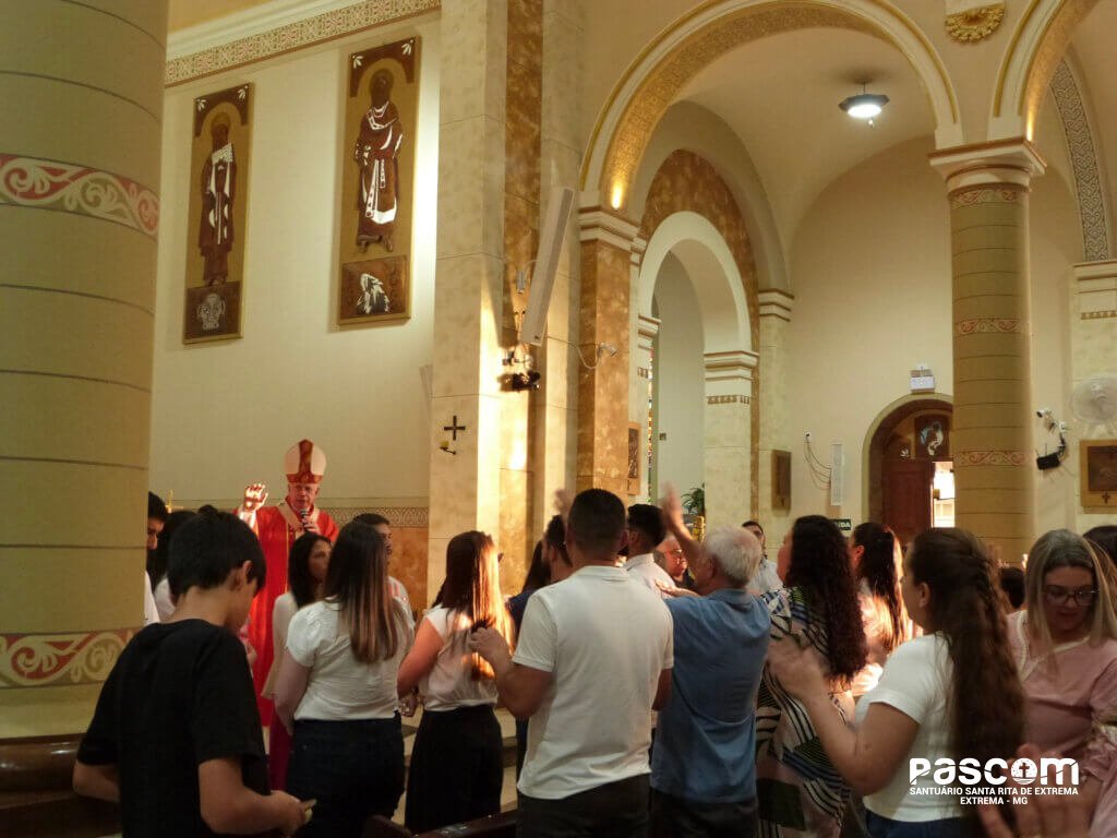 Sacramento da Crisma 29/08 Santa Rita