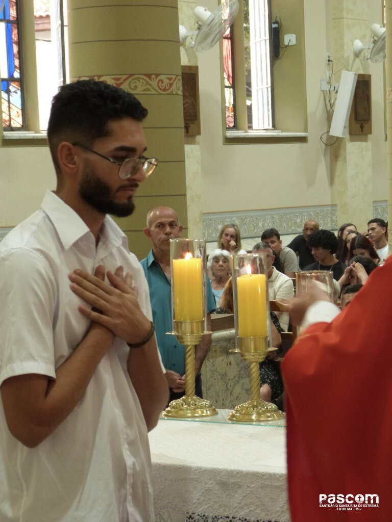 Sacramento da Crisma 29/08 Santa Rita