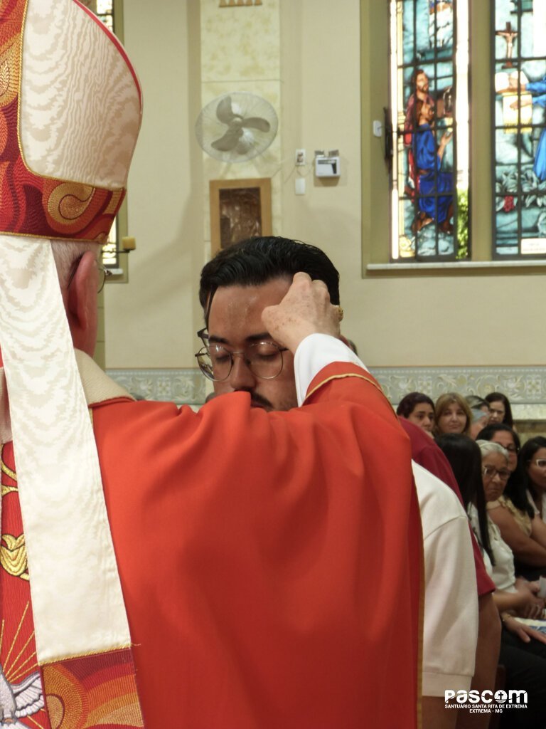 Sacramento da Crisma 29/08 Santa Rita