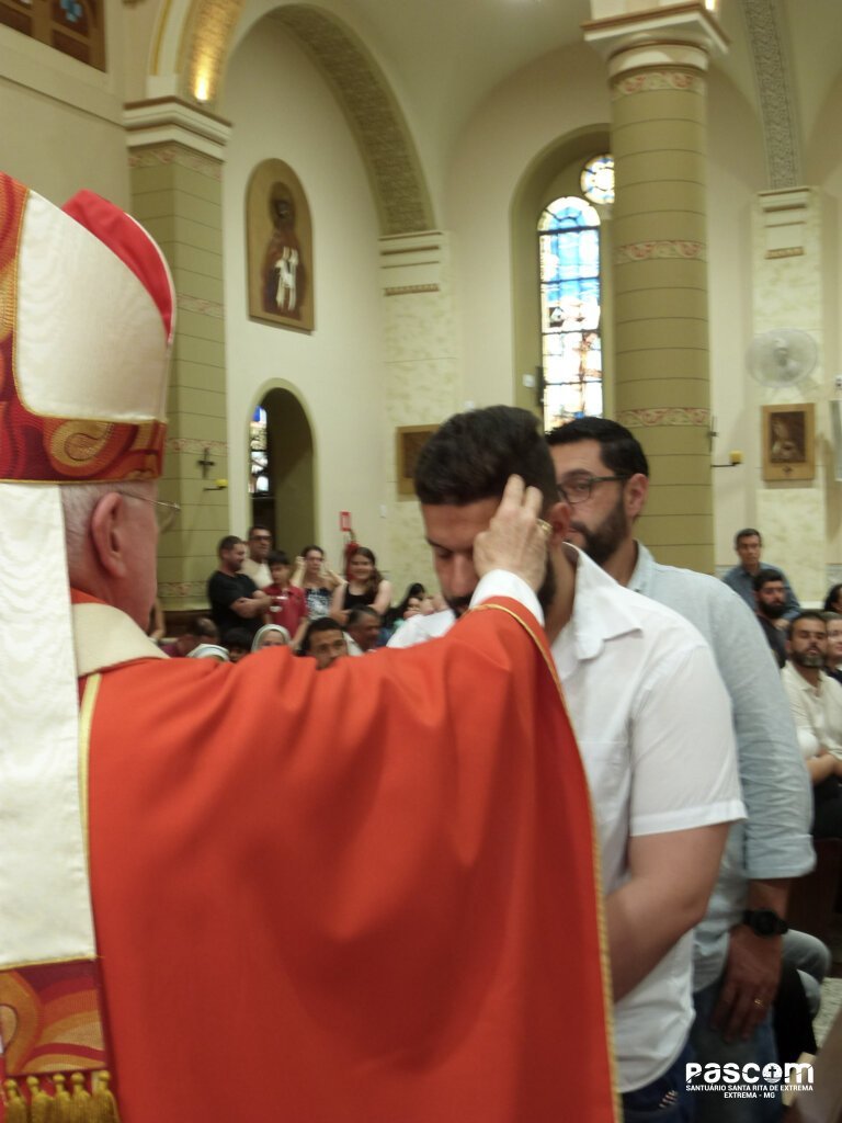 Sacramento da Crisma 29/08 Santa Rita