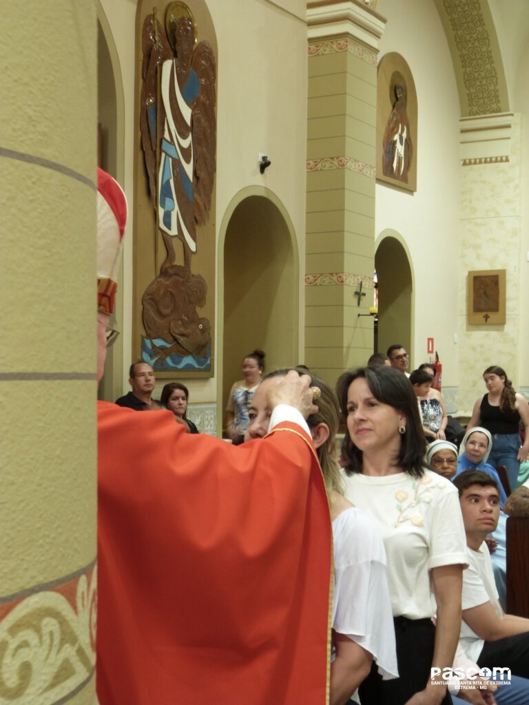 Sacramento da Crisma 29/08 Santa Rita