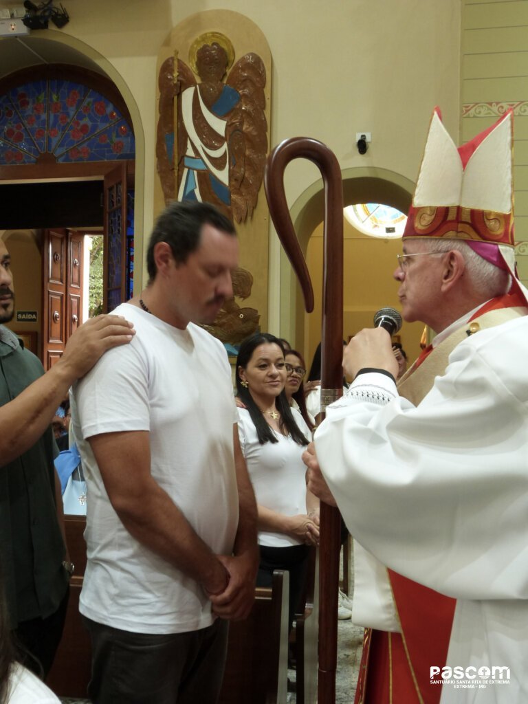 Sacramento da Crisma 29/08 Santa Rita