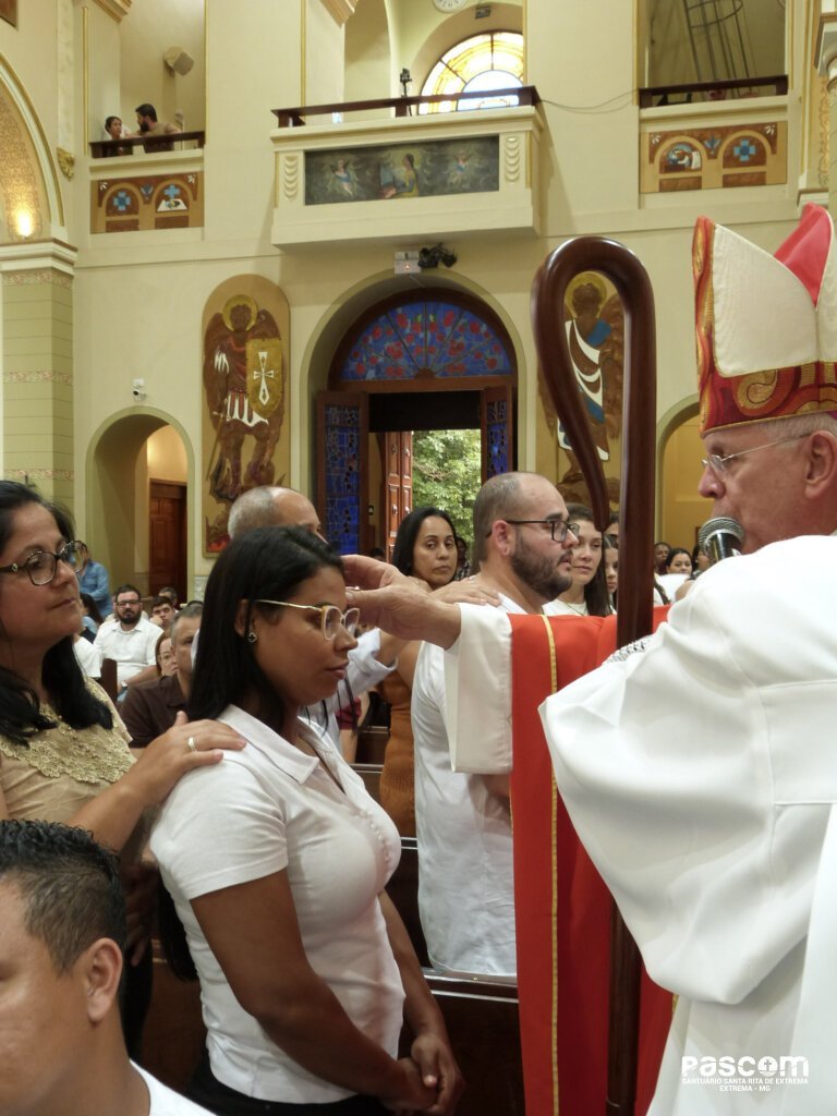 Sacramento da Crisma 29/08 Santa Rita