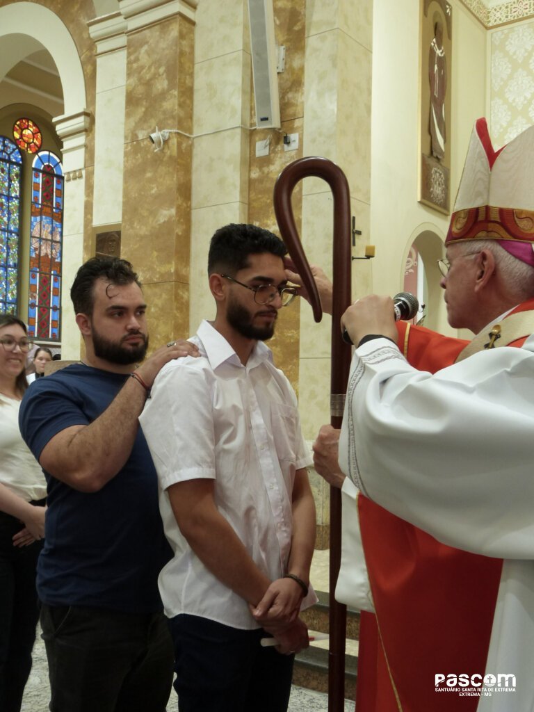 Sacramento da Crisma 29/08 Santa Rita