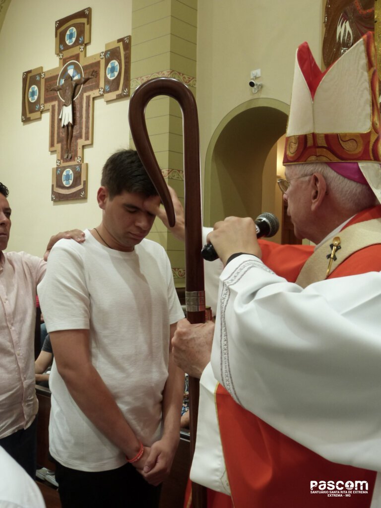Sacramento da Crisma 29/08 Santa Rita