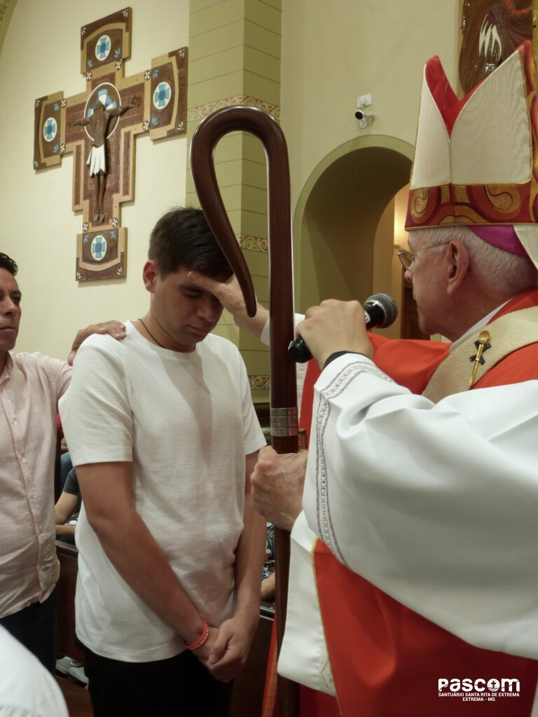 Sacramento da Crisma 29/08 Santa Rita