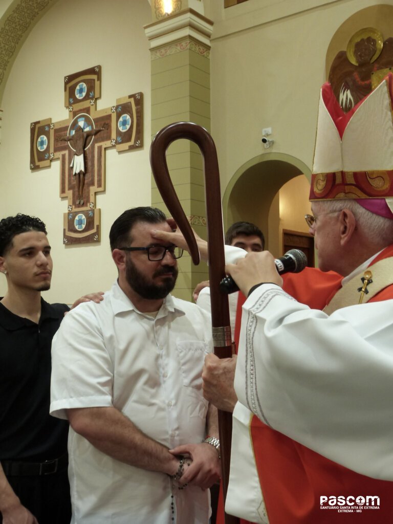 Sacramento da Crisma 29/08 Santa Rita