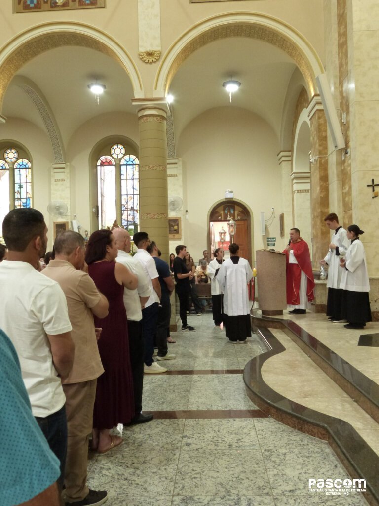 Sacramento da Crisma 29/08 Santa Rita