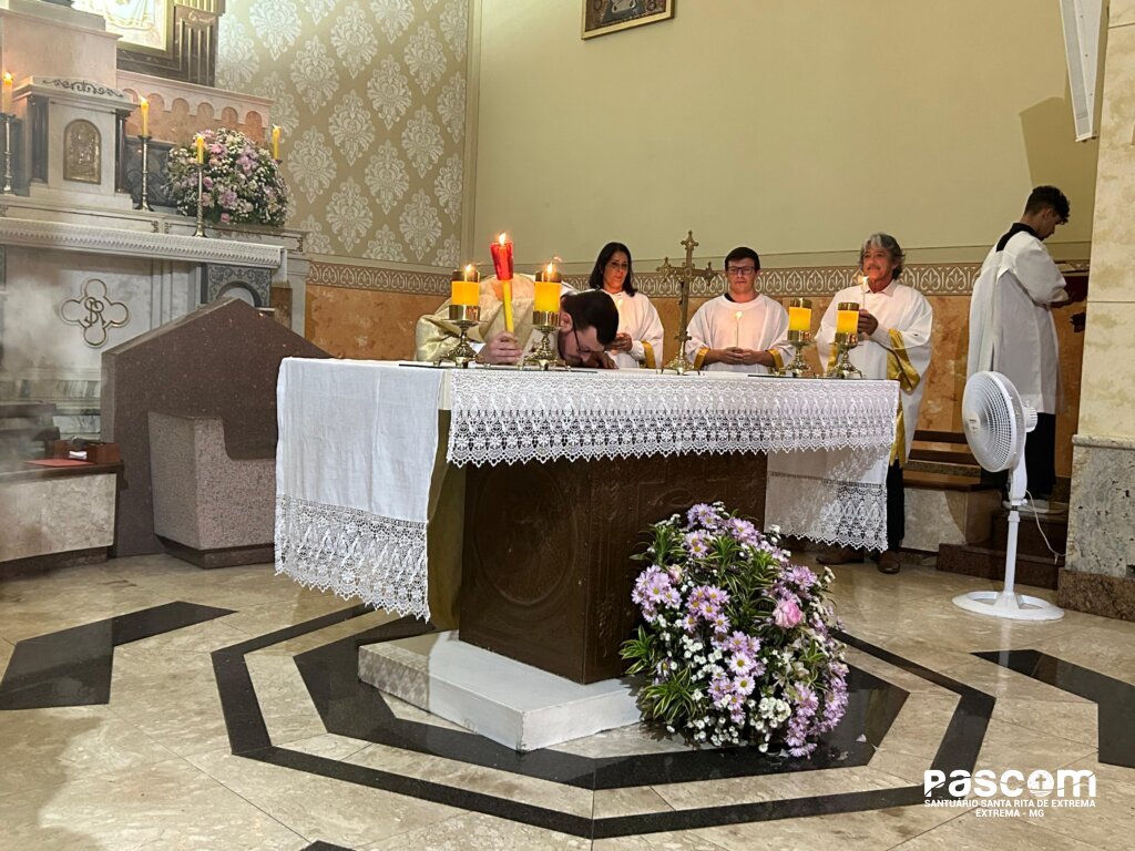 Missa da apresentação de Jesus no templo Pe Carlos