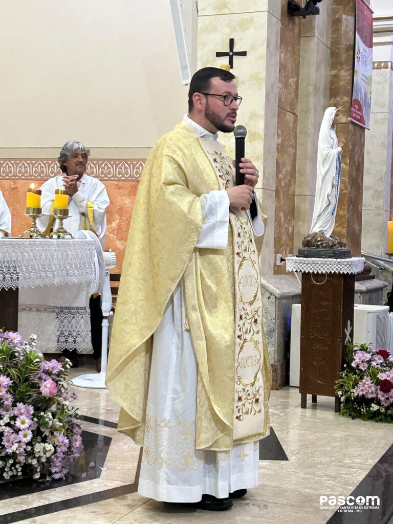 Missa da apresentação de Jesus no templo Pe Carlos