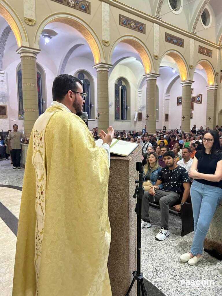 Missa da apresentação de Jesus no templo Pe Carlos