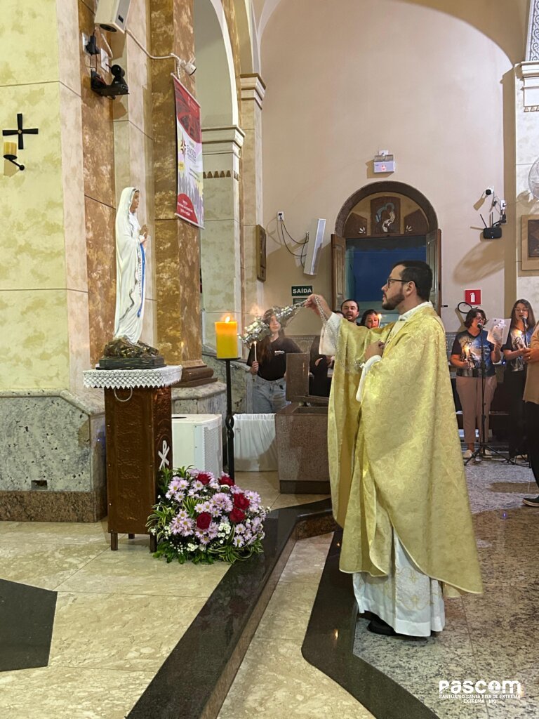 Missa da apresentação de Jesus no templo Pe Carlos