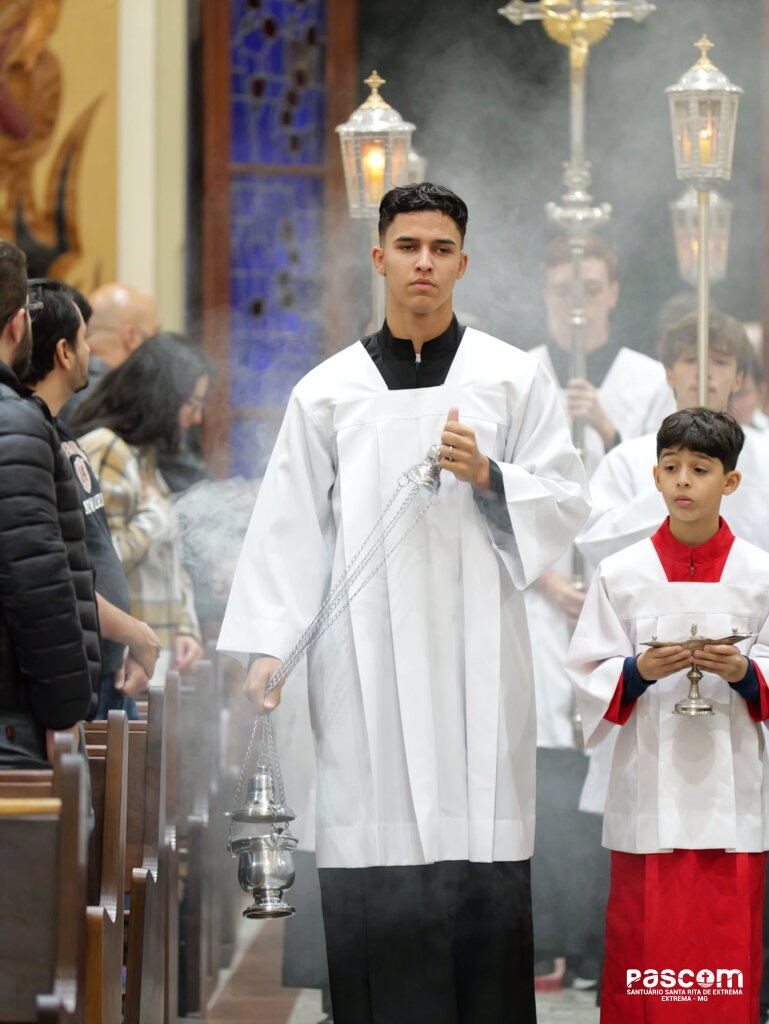 18 ANOS DE ELEVAÇÃO DO SANTUARIO DE SANTA RITA DE EXTREMA