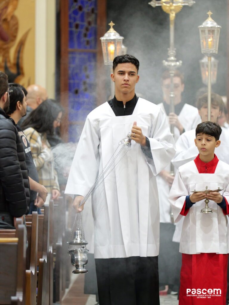 18 ANOS DE ELEVAÇÃO DO SANTUARIO DE SANTA RITA DE EXTREMA