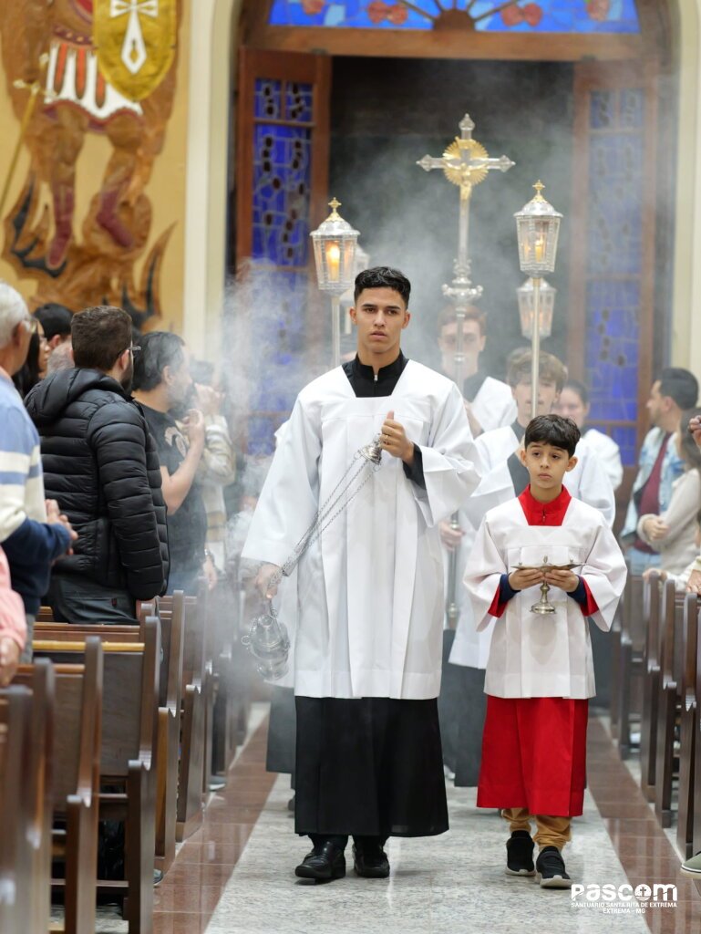 18 ANOS DE ELEVAÇÃO DO SANTUARIO DE SANTA RITA DE EXTREMA