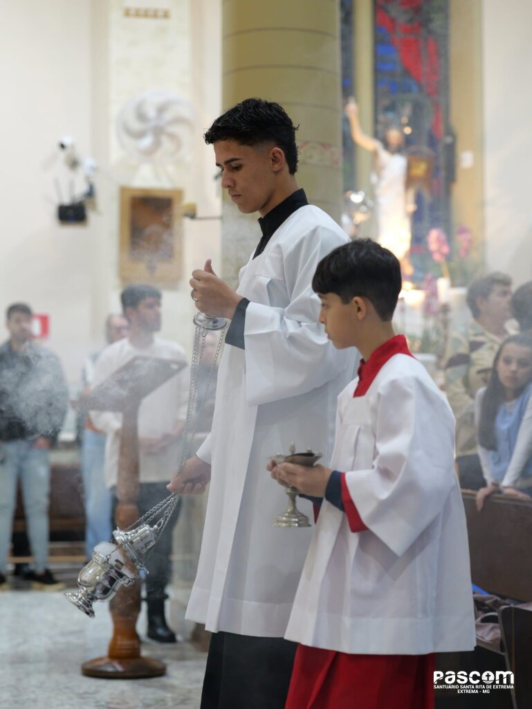18 ANOS DE ELEVAÇÃO DO SANTUARIO DE SANTA RITA DE EXTREMA