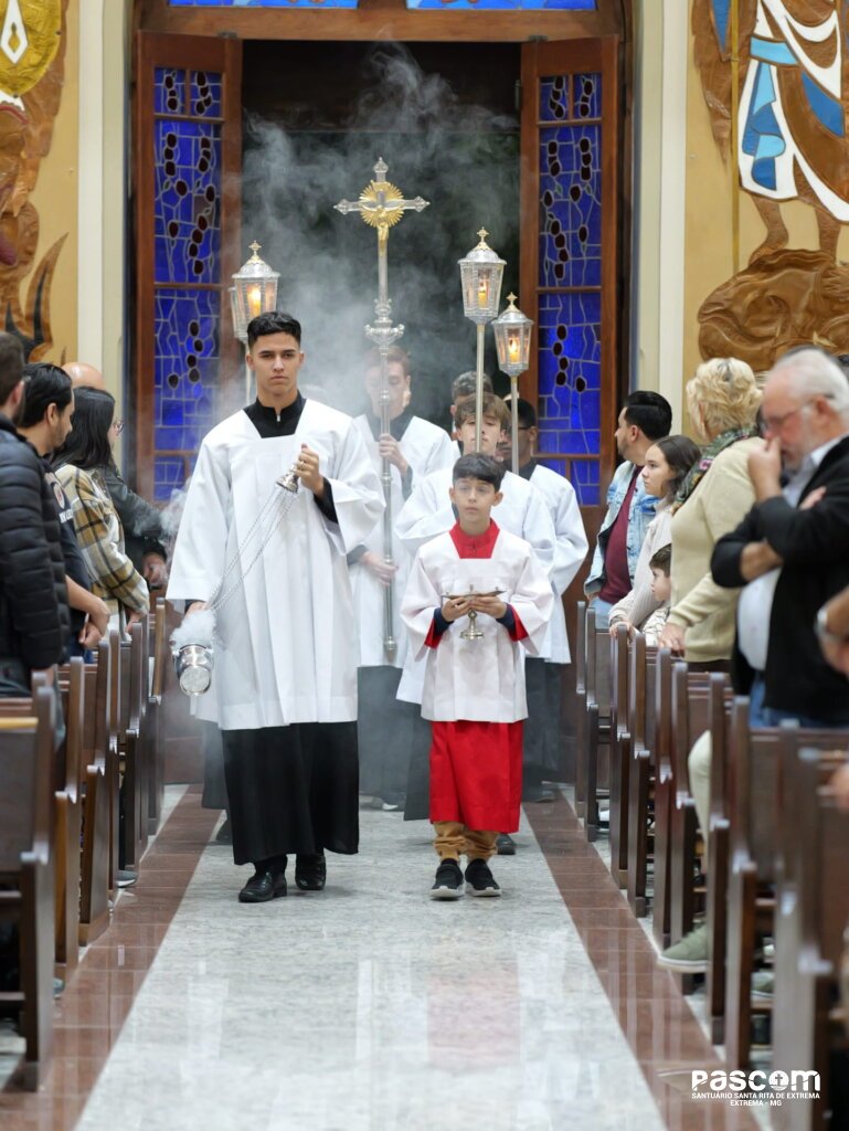 18 ANOS DE ELEVAÇÃO DO SANTUARIO DE SANTA RITA DE EXTREMA
