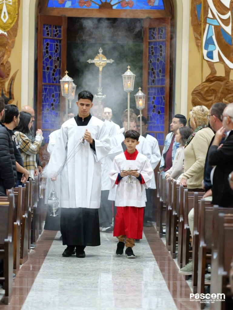 18 ANOS DE ELEVAÇÃO DO SANTUARIO DE SANTA RITA DE EXTREMA