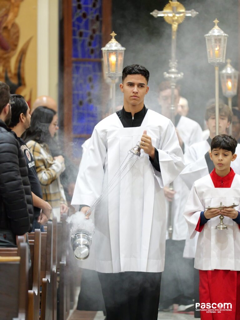 18 ANOS DE ELEVAÇÃO DO SANTUARIO DE SANTA RITA DE EXTREMA