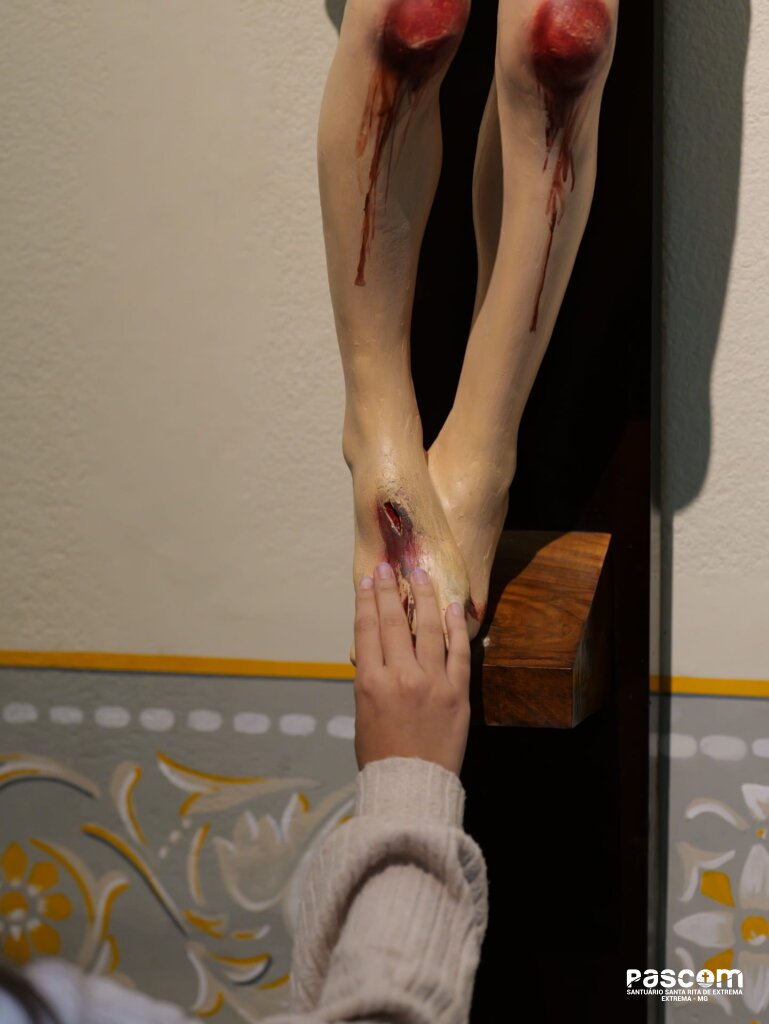 18 ANOS DE ELEVAÇÃO DO SANTUARIO DE SANTA RITA DE EXTREMA