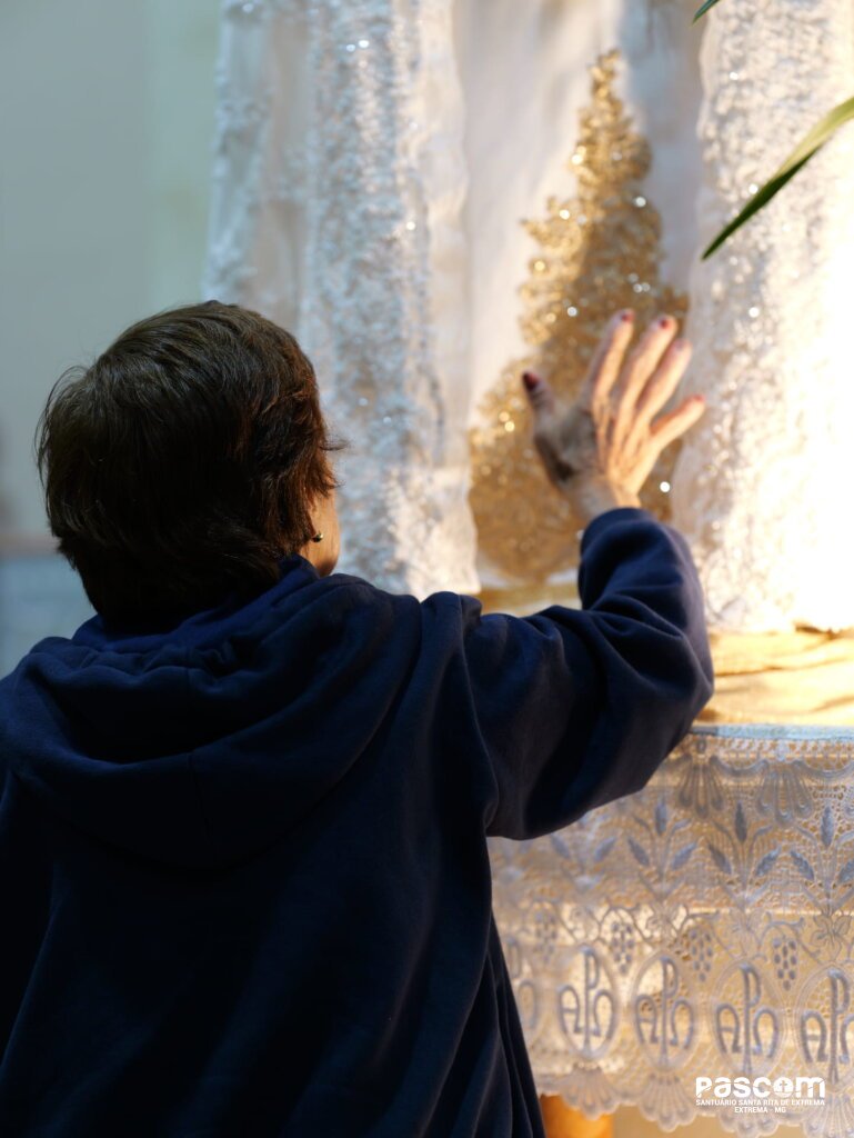 18 ANOS DE ELEVAÇÃO DO SANTUARIO DE SANTA RITA DE EXTREMA