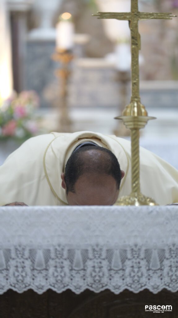 Missa de Santa Rita 04 de 2026