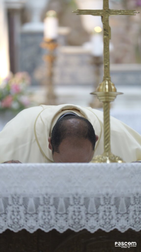 Missa de Santa Rita 04 de 2026